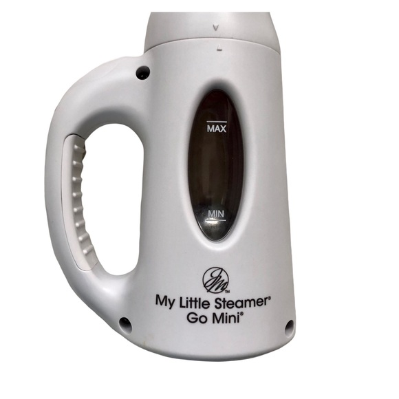 Joy Mangano Other New Joy Mangano White Go Mini Travel Clothes